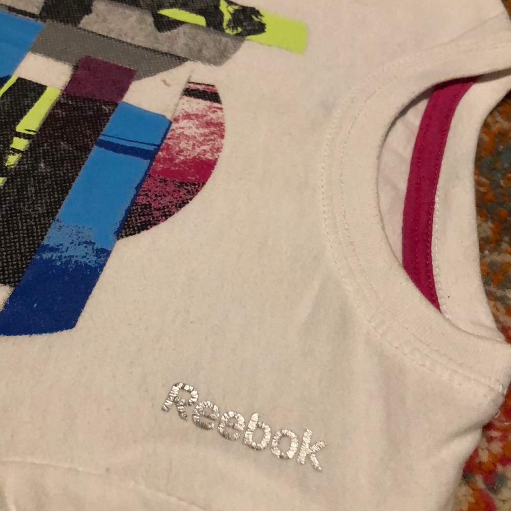 Tee - Picture 3 of 5